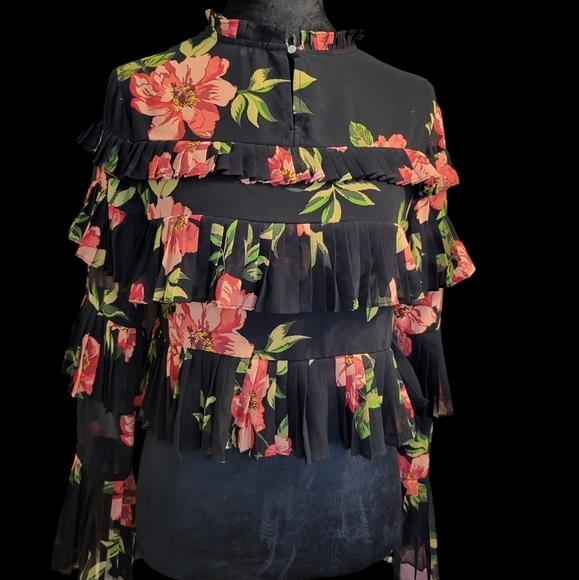 Forever 21 Crop Top Floral Ruffle L/S Top Med - Picture 7 of 12